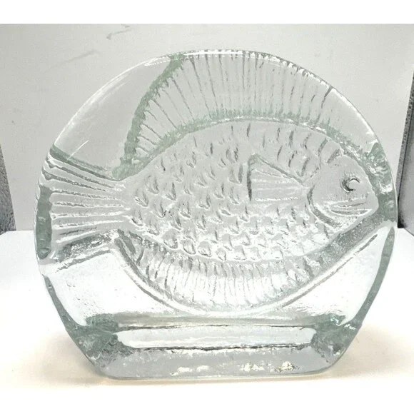 Pair 2 vintage Pilgrim Glass fish bookends from the 1970s 3D nautical ocean - Picture 3 of 7